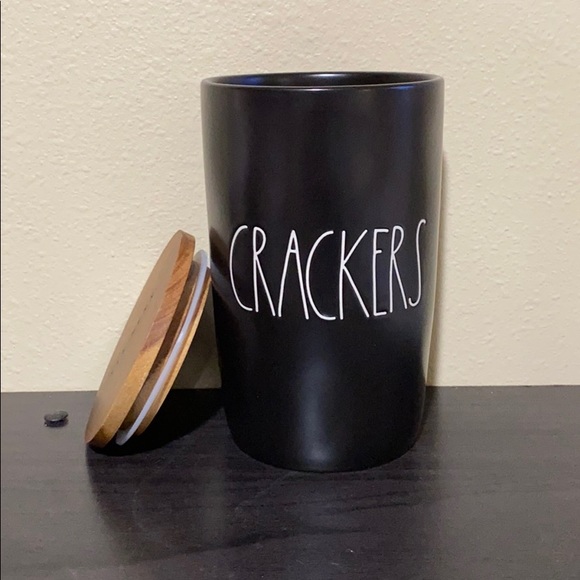 New Rae Dunn farmhouse “Crackers” cellar - Picture 4 of 6